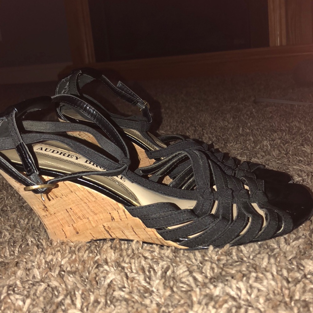 Audrey Brooke Black Wedges